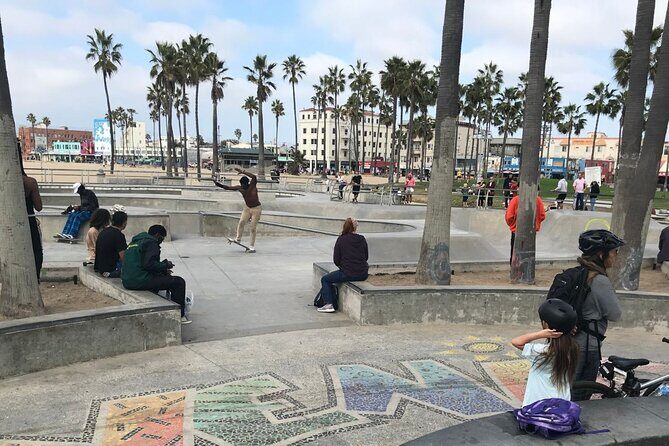 Secrets of Venice Boardwalk: Self-Guided Puzzle Adventure in LA - Pass Through Venice Canals