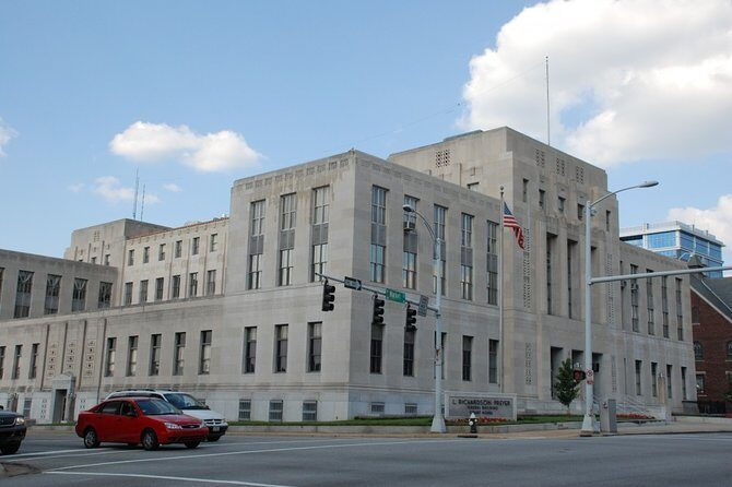 Self-Guided Greensboro Scavenger Hunt: Greensboro's Greatest! - Breaking Down the Itinerary