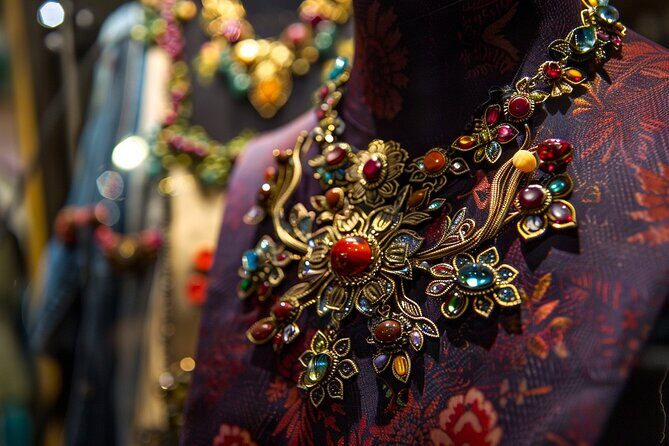 Self Guided Montreal Local Fashion Shopping Tour - Real Feedback and Practical Insights