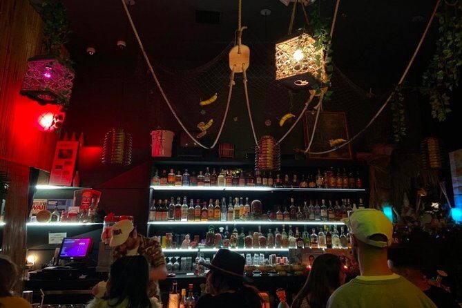 Self-Guided Scavenger Hunt: Long Beach Boss Bar Crawl - What to Expect on the Day