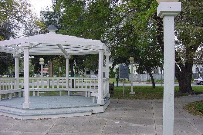 Self Guided Scavenger Hunt: Sparkling City by the Sea - Practical Tips for Making the Most of Your Hunt