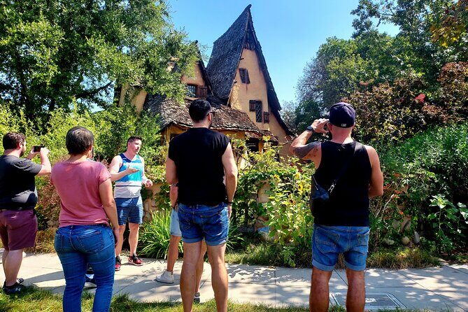 Slay Ride Gay Sightseeing Party Bus Tour in Los Angeles - How Does the Tour Feel in Practice?