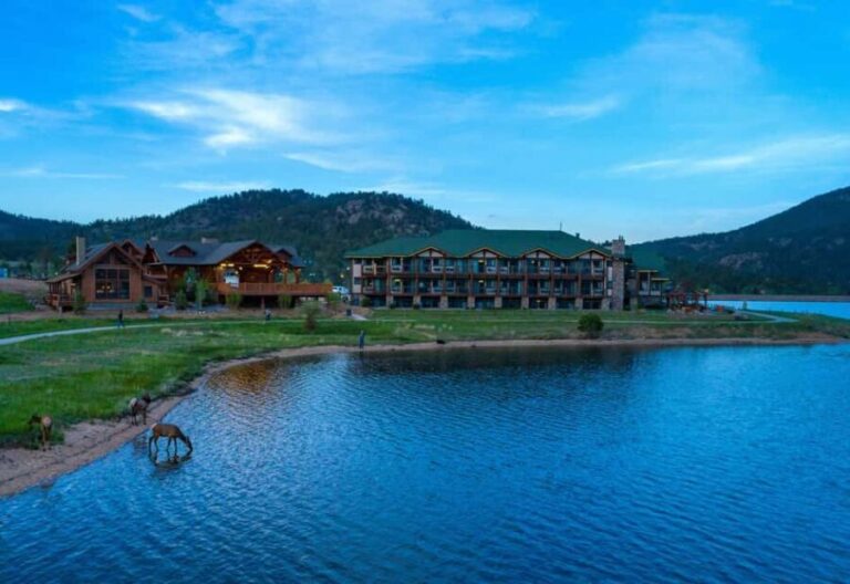 Small Group: Characteristic Towns around Denver 1-Day Tour - The Towns You’ll Visit