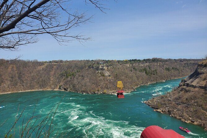 Small Group Niagara Falls Day Tour from Toronto with Boat cruise - FAQ