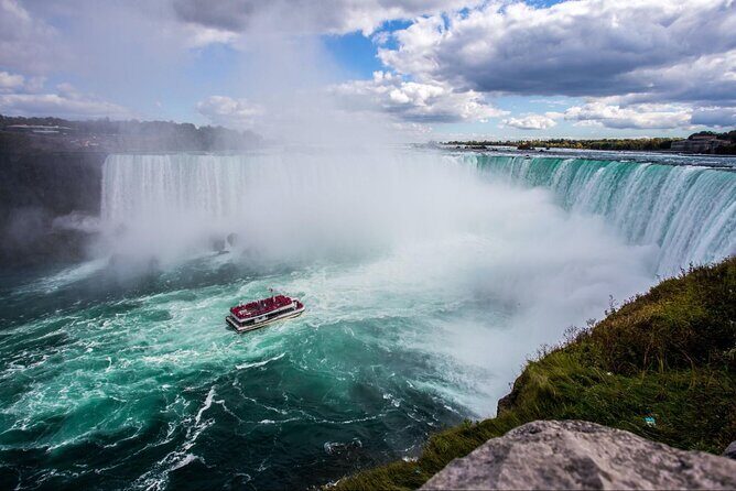 Small Group Toronto to Niagara Falls Tour with Pickup - Is This Tour Worth It?
