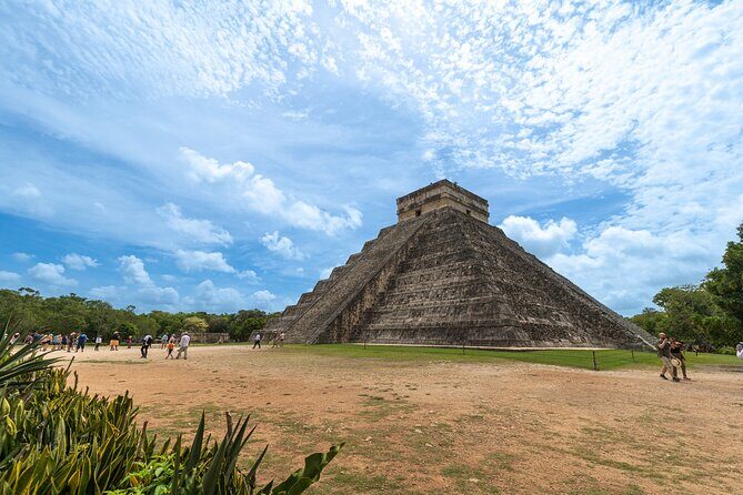 Small group tour to Chichen Itza early access + Cenote + Ekbalam - A Deep Dive into the Itinerary and Experience