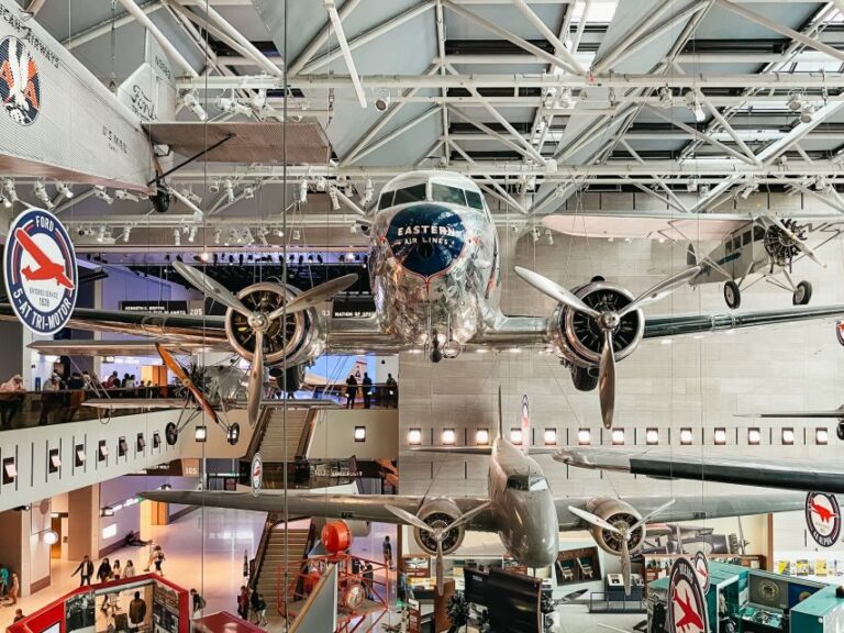 Smithsonian Air & Space Museum Guided Tour 8ppl Max - What the Tour Includes