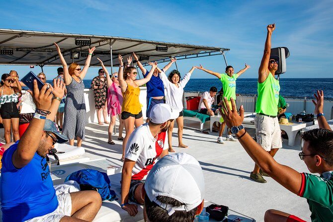 Snorkel Boat and City Shopping Tour - Why This Tour Works Well