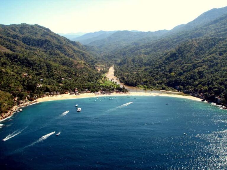 Snorkeling and Yelapa Beach Tour Majahuitas - Price and Value