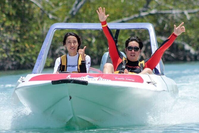 Speedboat and Snorkeling Adventure in Cancun - The Experience of the Guides and Equipment