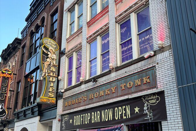 Spirits of Nashville Haunted Pub Crawl - Who Is It Best For?