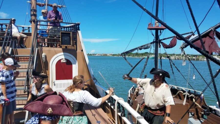 St. Augustine: Treasure Hunt Cruise with Onboard Show - The Crew and Overall Atmosphere