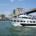 Starship 60 Min Statue of Liberty Brooklyn Bridge Boat Tour - The Experience: Pros and Cons