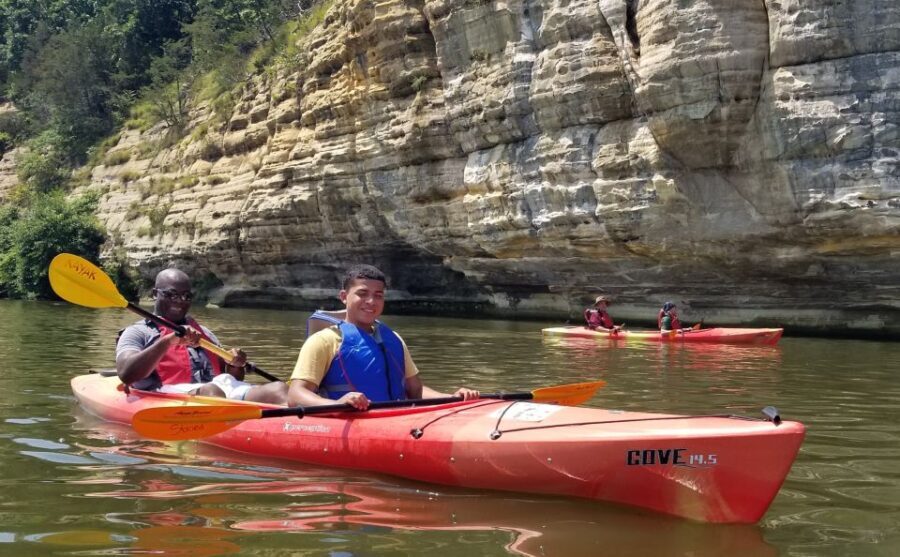 Starved Rock State Park: Guided Kayaking Tour - The Experience in Detail: Every Paddle Counts