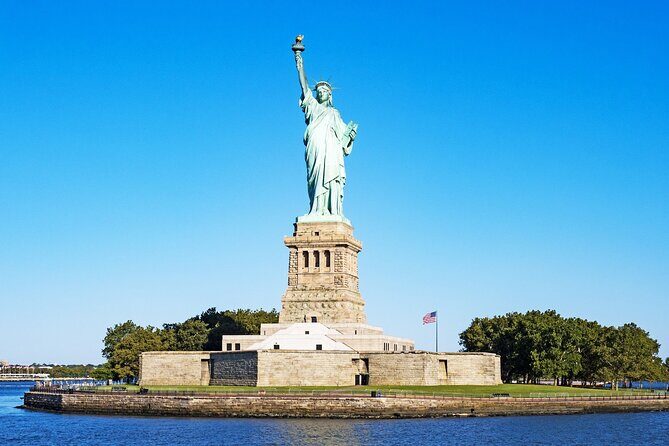 Statue of Liberty Express Roundtrip Ferry Ticket - Guided Tours and Additional Options