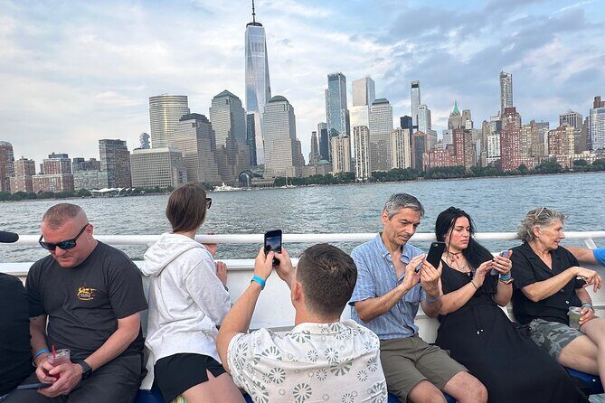 Statue of Liberty & Manhattan Skyline Cruise Near Times Square - What’s Included and What to Keep in Mind