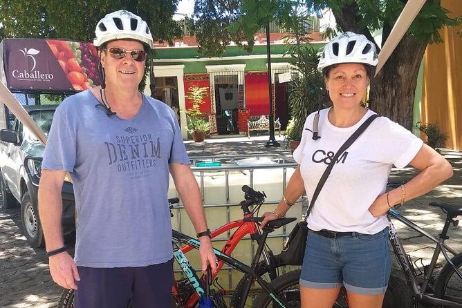 Street Art and Historic City Biking Tour - The Experience in Detail