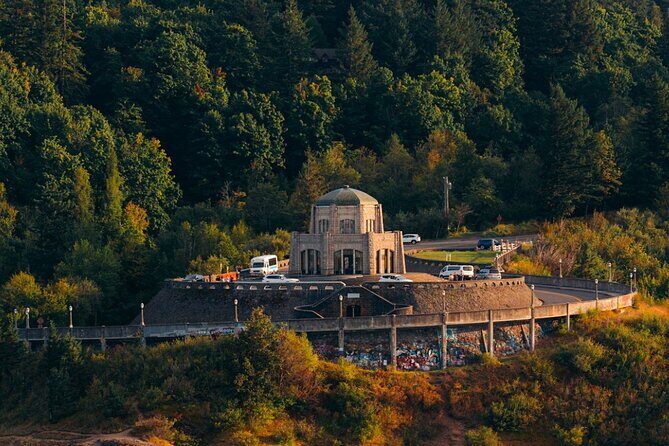 Stunning Air Tour of the Columbia River Gorge by Envi Adventures - The Value Proposition
