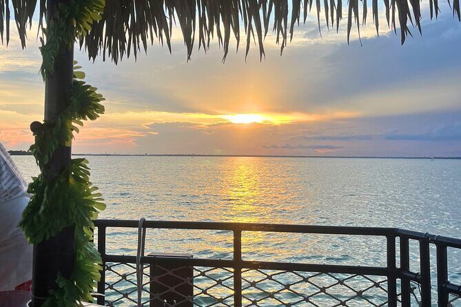 Sunset Cocktail Cruise at Crab Island - Who Should Consider This Cruise?