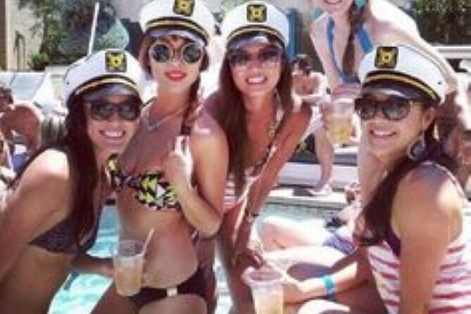 TAILFINS Destin Tiki Crab Island Dolphin Tour PRIVATE( 3 Hours) - Who Should Consider This Tour?