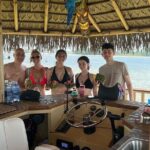 TAILFINS Tiki Boat Destin/Crab Island (6HRS/PRIVATE) - The Value of the Experience