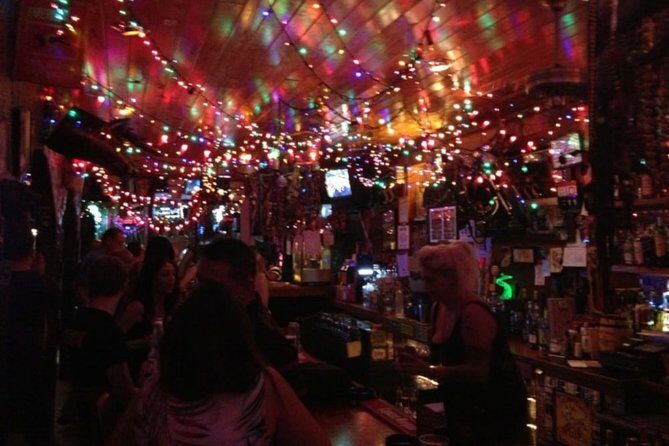 Tampa Bar Hunt: Tampa Takeover Bar Crawl - Who Will Love This?