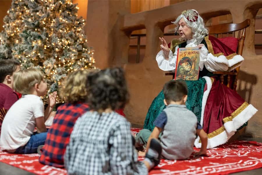 Tampa: ZooTampa at Lowry Park Ticket with After Hours Option - The Animal Encounters and Exhibits