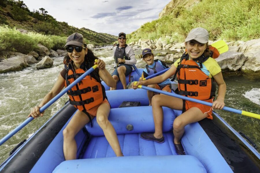 Taos: Rio Grande Racecourse Whitewater Adventure - What to Expect During the Tour