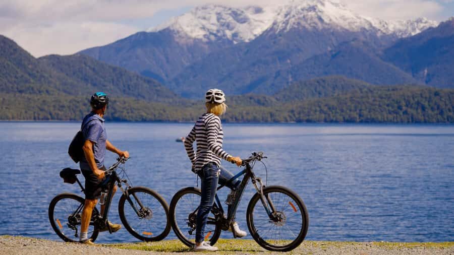 Te Anau: River Jet Boat and Bike Ride Tour with Local Guide - The Experience: A Balance of Excitement and Serenity