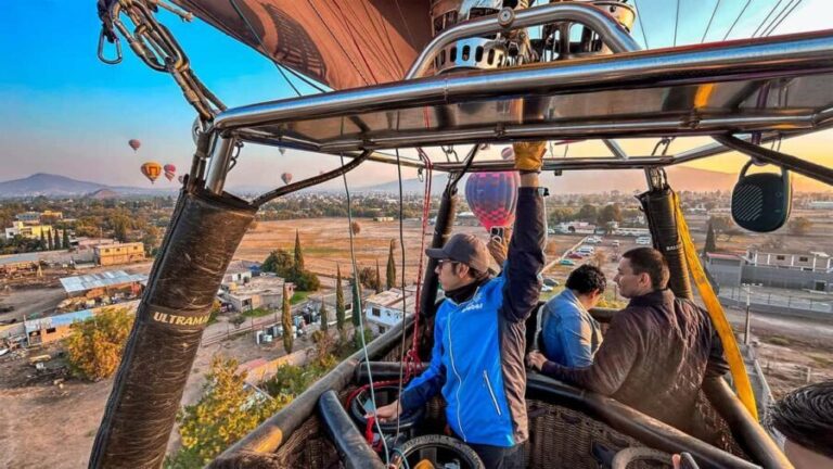 Teotihuacan: Private Balloon Flight with optional Transfer - The Experience: A Closer Look