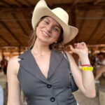 Tequila: Town and Distillery Guided Tour with Tastings - Visiting the Iconic Tequila Swing