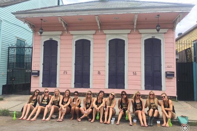 The Drunken Telling of New Orleans Tales - The Drink and Atmosphere