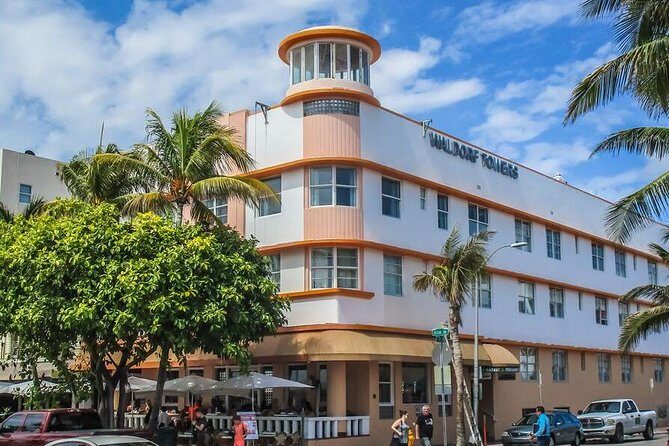 The Official Art Deco Walking Tour by The Miami Design Preservation League - The Detailed Breakdown of the Experience