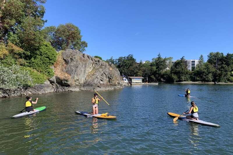 Thetis Lake: Paddle Board Tour with Gear Included - The Scenic Beauty of Thetis Lake