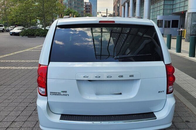 Times Square NYC to Newark International Airport Transfer Service - Final Thoughts: Is This the Right Choice?