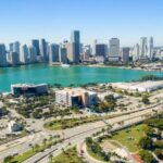 Top 10 South Beach Highlights Tour - Lincoln Road & Espanola - The Guide and the Atmosphere