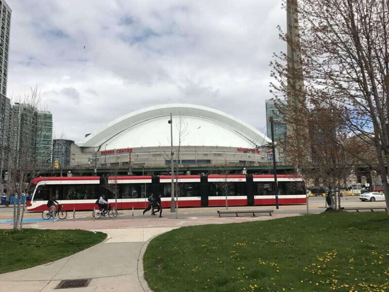 Toronto: City Walking Tour - Who Will Love This Tour?