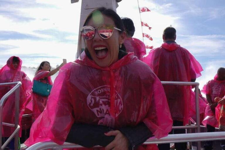 Toronto: Splendours of Niagara Falls Small Group Tour w/Boat - What to Expect from the Day