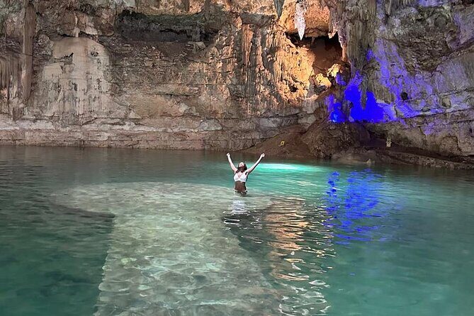 Tour Chichen Itza 2 Cenotes Suytun and Ik-kil - A Close Look at the Experience