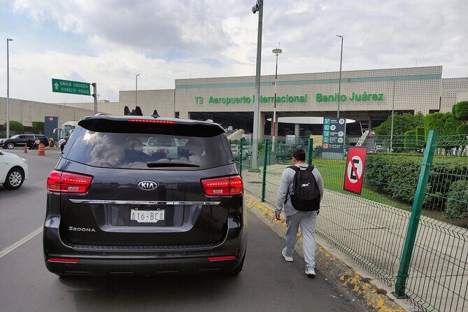 Transportation from Mexico City Airport to CDMX - Meeting Points and Flexibility