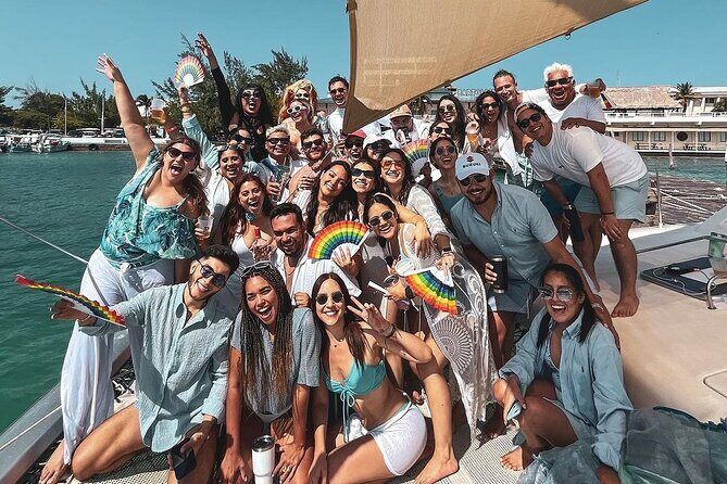 Trip to Isla Mujeres by Catamaran, with snorkeling and drinks - The Logistics and What You’re Paying For