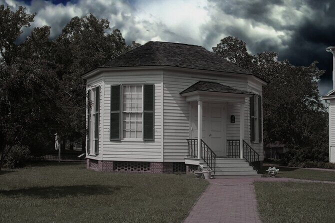 True Crime Tour of Fayetteville - Is It Worth It?