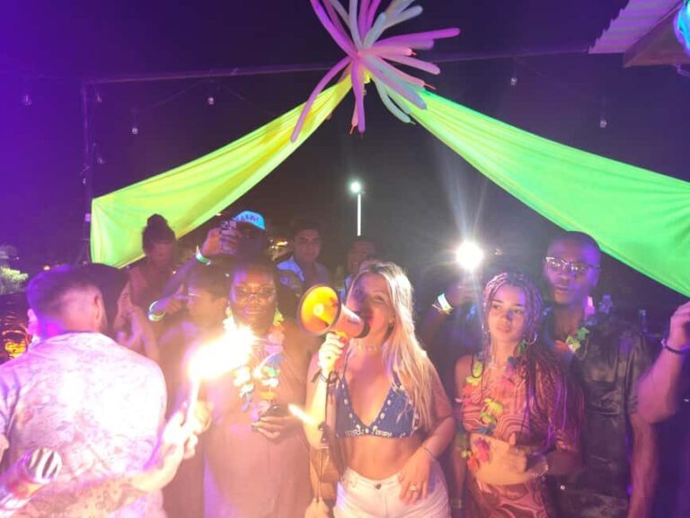 Tulum: Social Pub Crawl , meet fellow travelers, win prices - Detailed Breakdown of the Experience