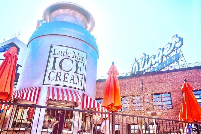 Ultimate Denver Day Out Bus Tour: Red Rocks, City Sites & Sweets - The Guide & Group Experience