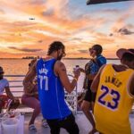 Ultimate Party in Miami : Boat Party, Party Bus & Nightclub - The Social Scene & Guest Experiences