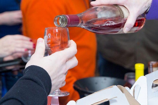 Ultimate Wine Country and Niagara Falls Private Tour with Lunch - Visiting Ontarios Wine Country: The Private Vineyards