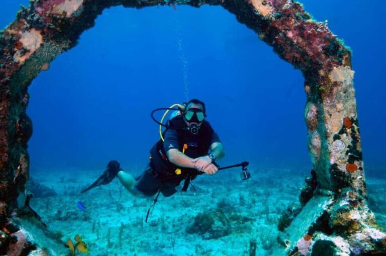 Underwater Museum Musa : SCUBA DIVING FOR BEGINNERS - How the Tour Breaks Down
