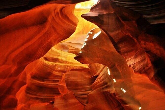 Upper Antelope Slot Canyon Guided Tour - Why Guides Matter: The Value of Local Knowledge
