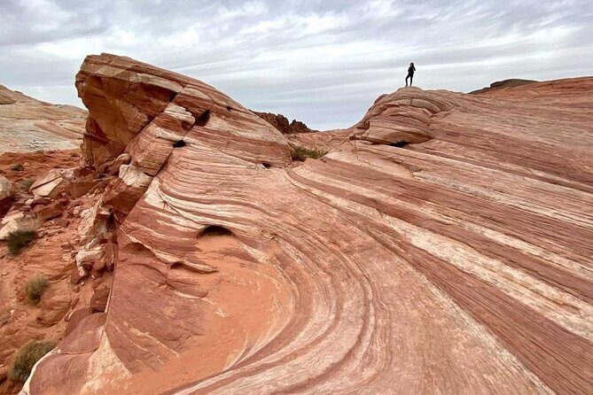 Valley of Fire, Seven Magic Mountains & Vegas Sign Tour - Seven Magic Mountains: Art in the Desert