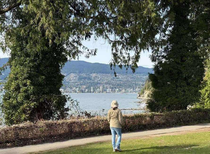 Vancouver City Tour+VipCar+Stanley Park+ChinaTown/SmallGroup - What to Expect on the Itinerary